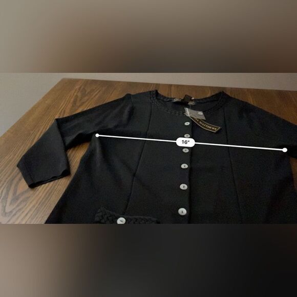 Linda Matthews Button down Black Cardigan sweater Women’s Large classic NWT - Picture 10 of 12